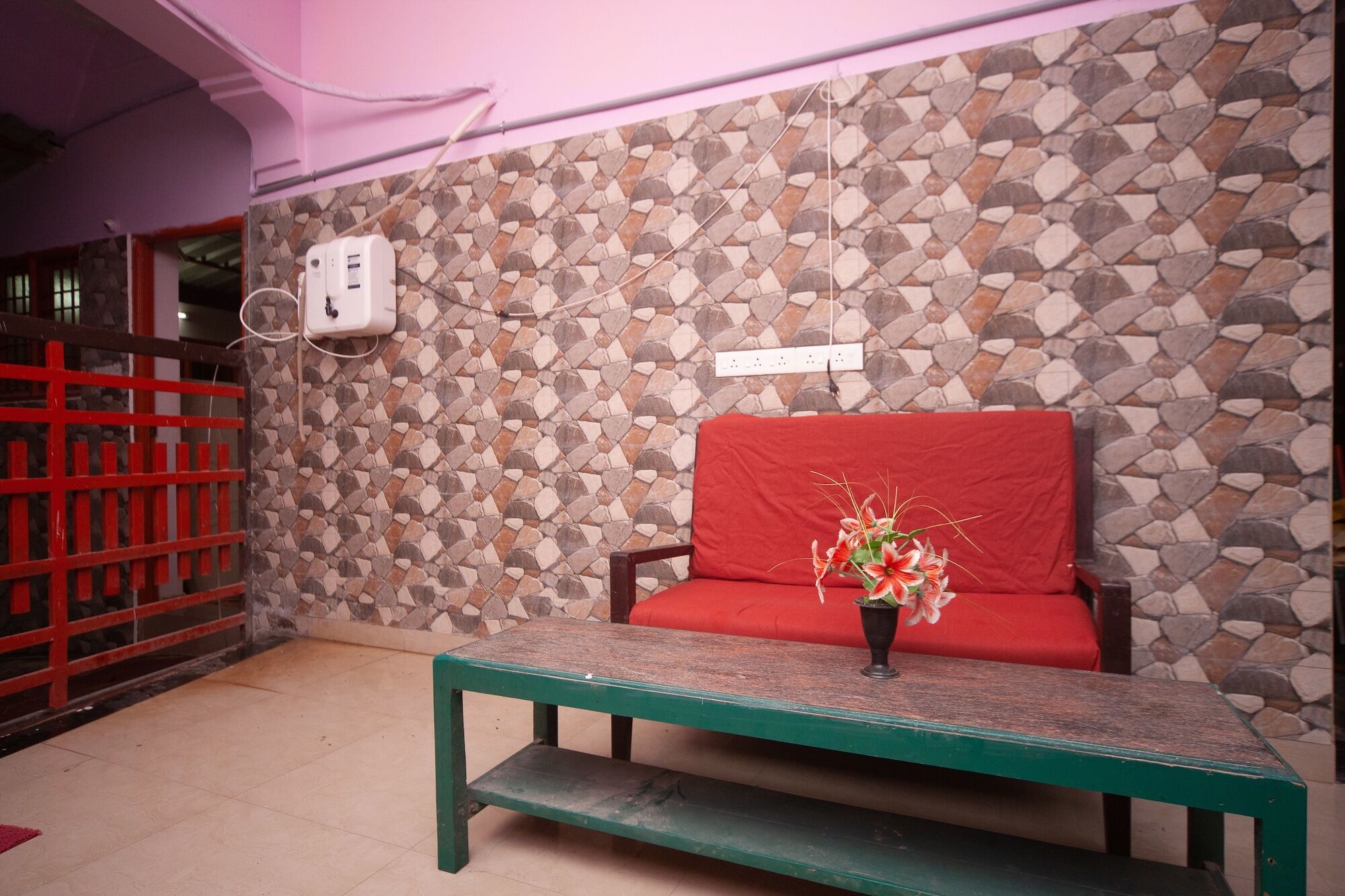 Oyo 24053 Auro Gp Guest House ออโรวิลล์ ภายนอก รูปภาพ